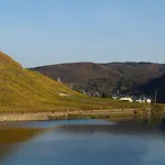 Ξενοδοχείο Zum Moselstrand Briedern