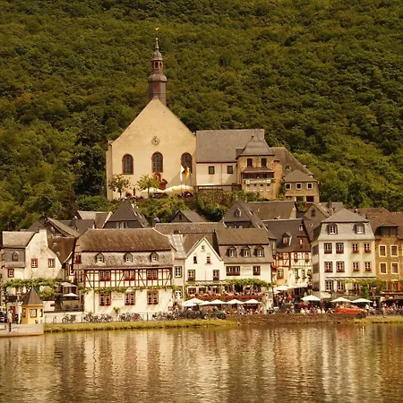 Zum Moselstrand 3* Briedern