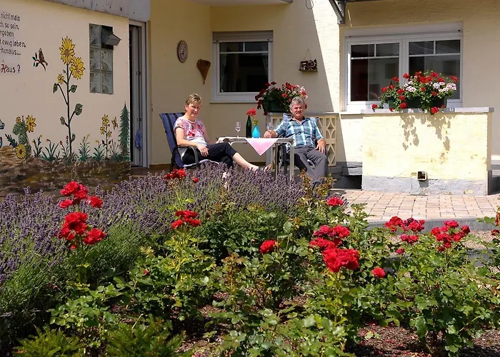 Zum Moselstrand Hotel