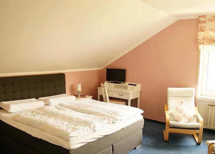 Zum Moselstrand Briedern