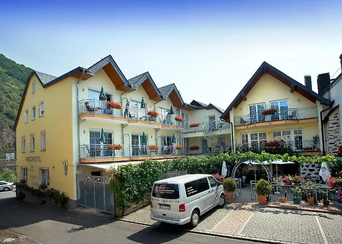 Zum Moselstrand Hotel 3*