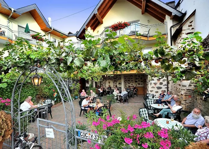 Zum Moselstrand Hotel Briedern